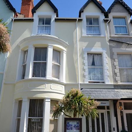 Audley Guest House Λαντούντνο Εξωτερικό φωτογραφία