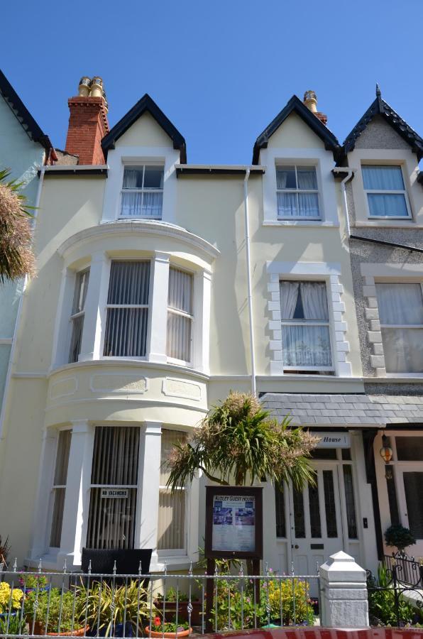 Audley Guest House Λαντούντνο Εξωτερικό φωτογραφία